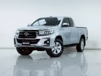 2B106 TOYOTA HILUX REVO 2.4 E PLUS PRERUNNER SMART CAB MT 2017 