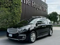Kia Grand Carnival 2.2 EX 2017 รถบ้านแท้ ประตูไฟฟ้า ไมล์เพียง 43,000 km มือเดียวป้ายแดง  