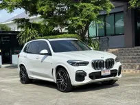 2020 BMW X5 30D MSPORT รถมือเดียวออกป้ายแดง รถวิ่งน้อย เข้าศูนย์ตามระยะ รถไม่เคยมีอุบัติเหตุครับ