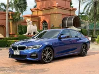 2021 BMW 330e M-Sport 