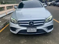 2017 BENZ E220d ดีเซล รถเจ้าของเดียว รถสวย ใช้น้อย ได้รับการตรวจสภาพรถได้เกรด 5 ดาวทั้งหมด ไมล์แท้