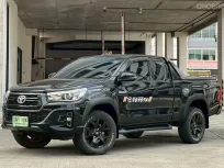 รถบ้านมือเดียวตั้งแต่ป้ายแดง TOYOTA REVO ROCCO 2.4 PRERUNNER เกียร์ ออโต้ ปี 2019