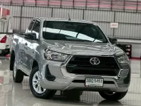 2021 Toyota Hilux Revo 2.4  Entry MT 