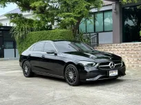 2023 BENZ C220D W206 รถมือเดียวออกป้ายแดง เข้าศูนย์ทุกระยะ ไม่มีอุบัติเหตุ วารันตียังเหลืออีกนานครับ