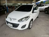 Mazda2 4 ประตู 1.6i ปี 2010 สีขาว