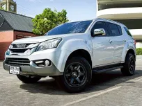 2015 Isuzu MU-X 3.0  DVD SUV