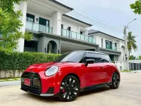 2025 Mini Cooper SE Cooper SE MINI Yours 32.6 kWh รถเก๋ง 5 ประตู รถบ้านมือเดียว ไมล์น้อย 