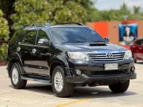 TOYOTA FORTUNER 3.0 V 4WD ปี 2012 เครื่องดีเซล