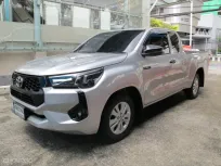 2024 Toyota Hilux Revo เลือก รถกระบะ 