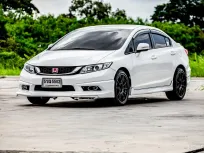 2013 Honda CIVIC 1.8 i-VTEC รถเก๋ง 4 ประตู 