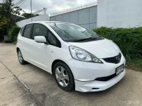Honda Jazz GE 1.5 AT 2008  สีขาวสวยมาก