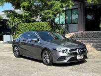 2020 BENZ A200 AMG รถสวยสภาพป้ายแดง รถวิ่งน้อยเพียง 68,XXX กม เข้าศูนย์ทุกระยะ ไม่มีอุบัติเหตุครับ