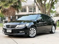Honda Accord 2.0 ปี 2016 รถสวยไมล์น้อยสภาพดี มือเดียวป้ายแดง  