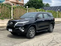 TOYOTA FORTUNER 2.8 V 4WD ปี 2015 จดปี 2018 เกียร์AUTO 4X4 สภาพนางฟ้า