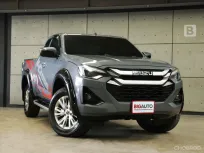 2024 Isuzu D-MAX 3.0 Space Cab Vcross Z 4WD Pickup MT ไมล์แท้ 1 หมื่น รับประกัน3 ปี 100,000 KM B8616