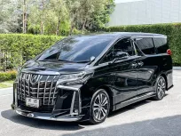 2023 Toyota ALPHARD 2.5 รถตู้/MPV รถบ้านแท้ ไมล์น้อย มือเดียวป้ายแดง 