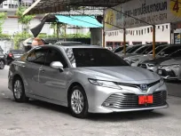 2019 Toyota Camry 2.5 Hybrid รุ่น TOP สุด