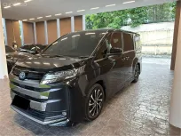 2022 Toyota Noah 1.8 Hybrid รถตู้/MPV รถบ้านมือเดียว