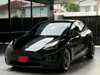 Tesla Model Y ตัวขับยาว long Range ปี23 วิ่ง 30000 KM รถศูนย์ Tesla มือเดียวออกห้างป้ายแดง  