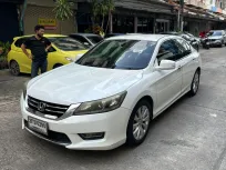 Honda Accord 2.0 2013 รถเจ้าของมือเดียว สภาพดี ไม่เคยชนหนัก