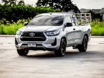2021 Toyota Hilux Revo 2.4 รถกระบะ 