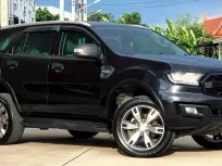 Ford Everest 3.2 Titanium 4WD สีดำ 2015