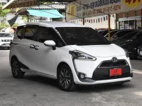 2017 Toyota Sienta 1.5 V รุ่น TOP สุด