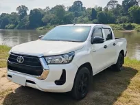 Toyota hilux revo double cab2.4entry z-edition m/t ปี2022