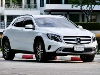 2016 Mercedes-Benz GLA-Class 1.6 GLA200 SUV เจ้าของขายเอง