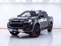 1E533 ISUZU D-MAX 3.0 V-CROSS CAB4 4WD MT 2021