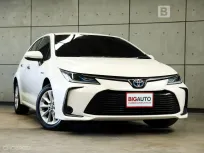 2020 Toyota Corolla Altis 1.8 Hybrid Mid Sedan AT ไมล์แท้ มือเเรกป้ายเเดง สภาพไม่ต่างจากรถใหม่ B3847