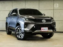 2022 Toyota FORTUNER 2.4 Leader V AT ไมล์เเท้ (โฉมปัจจุบัน) รับประกัน 5ปี150,000KM ถึง2027 B6031