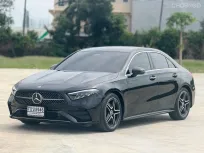 Mercedes-Benz A-Class A200 AMG Dynamic 2023 สภาพดีวารันตีศูนย์ ไมล์น้อย มือเดียวป้ายแดง  