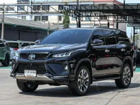 Fortuner  Legenderปี2022 ผ่อน 16,xxx ออกรถ999 ไฟแนนซ์อนุมัติเร็ว 