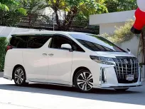 Toyota Alphard 2.5 2022 รถตู้สุดหรูมือสองสภาพดี