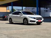 Honda Civic 1.8 EL เกียร์ออโต้ สีขาว ปี 2017 