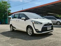 TOYOTA SIENTA 1.5 G ปี 2017  AUTO 7 SPEED