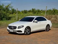 MERCEDES-BENZ E220d Avantgarde [W213] ปี 2017 เครื่องดีเซลสุดประหยัด ทนทาน วิ่งน้อย ใช้งานสบายใจยาวๆ