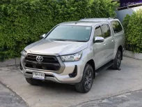 2020 Toyota Hilux Revo 2.4 Prerunner ดาวน์ 0.บาท รถสวยสภาพนี้หายาก รถเจ้าของเดียวไมล์แท้100% 