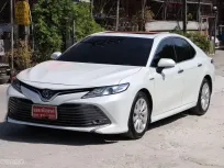 2019 Toyota CAMRY 2.5 HEV  Hybrid Premium Luxury รถเก๋ง 4 ประตู ออกรถฟรี ผ่อน 15,xxx.-/7ปี