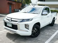 2022 MITSUBISHI TRITON 2.5 GLX MEGA CAB