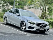 Mercedes-Benz E300 Bluetec Hybrid 2.1 เครื่องยนต์: ดีเซล-ไฟฟ้า เกียร์:AT ปี: 2014 จด: 2016 สี:เทา