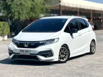 2020 Honda JAZZ 1.5 i-VTEC RS รถเก๋ง 5 ประตู ดาวน์ 0%