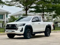  Toyota Hilux Revo  Cab Prerunner 2.4 Mid AT ปี 2021 ใช้งานเพียง 3 หมื่นโล เจ้าของเดียว Minorchnge  