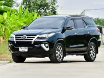 2015 Toyota Fortuner 2.8V 4x4 TOP  SUV 