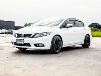 2013 Honda CIVIC 1.8 i-VTEC รถเก๋ง 4 ประตู 