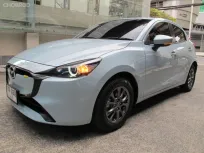 2025 MAZDA 2 1.3 S SPORTS เกียร์AUTO สีฟ้า ปุ่มSTART รถสวยสภาพใหม่ วิ่งน้อย 12,896 กม. 