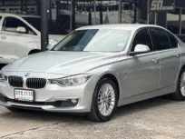 BMW 3 Series 320i Luxury F30 ปี 2014 ไมล์น้อยสุดคุ้ม