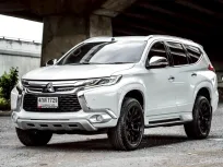 Mitsubishi Pajero Sport 2.4 4WD ปี 2015 ราคาพิเศษสุด!