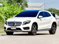 Mercedes-Benz GLA-Class GLA250 2016 รถ SUV สปอร์ตพรีเมียม
